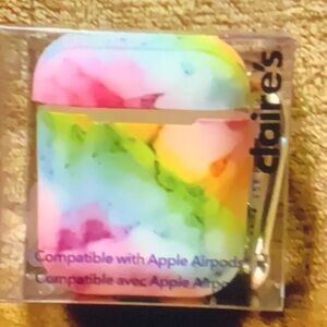 Claire’s AirPods Case NIB